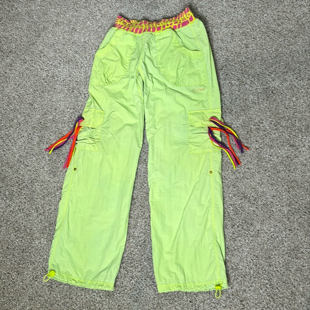Trademarked Zumba Wear: Loose Cargo Style Pant: Size: Medium